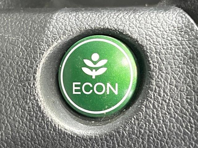 N-BOXカスタム G ターボSSブラックスタイルパッケージ 純正SDナビ 衝突被害軽減システム 両側電動ドア バックカメラ ハーフレザーシート スマートキー HIDヘッド ビルトインETC 純正15インチアルミ オートライト オートエアコン(40枚目)