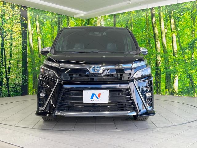 ヴォクシー ハイブリッドＺＳ　煌ＩＩＩ　ナビ　衝突被害軽減システム　両側電動ドア　後席モニター　バックカメラ　ハーフレザーシート　ドラレコ　コーナーセンサー　スマートキー　ＬＥＤヘッド　ナビ連動ＥＴＣ　クルコン　純正１６インチアルミ（15枚目）