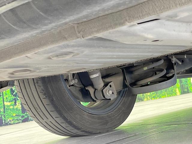 ヴォクシー ハイブリッドＺＳ　煌ＩＩＩ　ナビ　衝突被害軽減システム　両側電動ドア　後席モニター　バックカメラ　ハーフレザーシート　ドラレコ　コーナーセンサー　スマートキー　ＬＥＤヘッド　ナビ連動ＥＴＣ　クルコン　純正１６インチアルミ（21枚目）