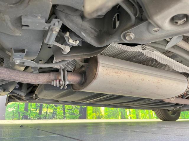 ヴォクシー ハイブリッドＺＳ　煌ＩＩＩ　ナビ　衝突被害軽減システム　両側電動ドア　後席モニター　バックカメラ　ハーフレザーシート　ドラレコ　コーナーセンサー　スマートキー　ＬＥＤヘッド　ナビ連動ＥＴＣ　クルコン　純正１６インチアルミ（23枚目）