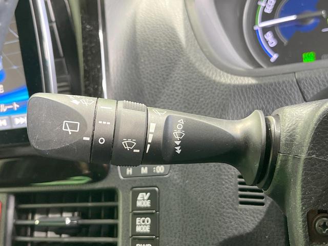 ヴォクシー ハイブリッドＺＳ　煌ＩＩＩ　ナビ　衝突被害軽減システム　両側電動ドア　後席モニター　バックカメラ　ハーフレザーシート　ドラレコ　コーナーセンサー　スマートキー　ＬＥＤヘッド　ナビ連動ＥＴＣ　クルコン　純正１６インチアルミ（40枚目）