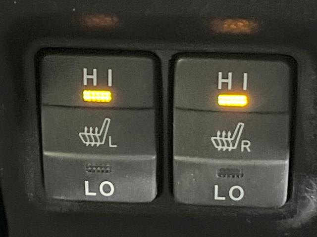 ヴォクシー ハイブリッドＺＳ　煌ＩＩＩ　ナビ　衝突被害軽減システム　両側電動ドア　後席モニター　バックカメラ　ハーフレザーシート　ドラレコ　コーナーセンサー　スマートキー　ＬＥＤヘッド　ナビ連動ＥＴＣ　クルコン　純正１６インチアルミ（45枚目）