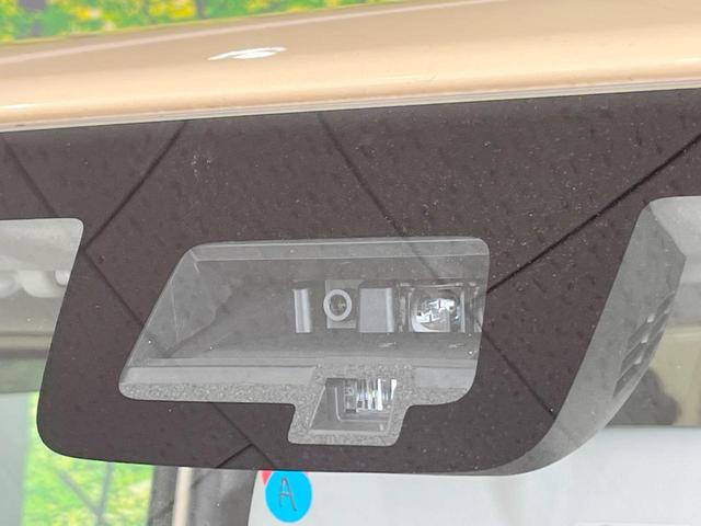 ジムニー ＸＣ　４ＷＤ　純正ナビ　衝突被害軽減システム　バックカメラ　クルコン　コーナーセンサー　スマートキー　ＬＥＤヘッド　ビルトインＥＴＣ　純正１６インチアルミ　車線逸脱警報　オートライト　オートエアコン（3枚目）