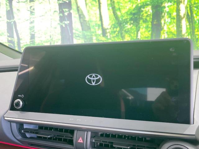 プリウス Ｚ　パノラマルーフ　純正ナビ機能付きＤＡ　衝突被害軽減システム　レーダークルーズ　バックカメラ　スマートキー　ＬＥＤヘッド　ＥＴＣ２．０　電動リアゲート　レザーシート　前席シートエアコン　パワーシート（5枚目）