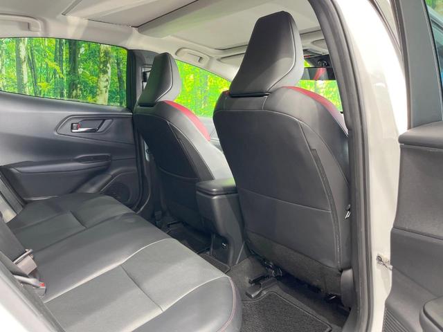 プリウス Ｚ　パノラマルーフ　純正ナビ機能付きＤＡ　衝突被害軽減システム　レーダークルーズ　バックカメラ　スマートキー　ＬＥＤヘッド　ＥＴＣ２．０　電動リアゲート　レザーシート　前席シートエアコン　パワーシート（62枚目）