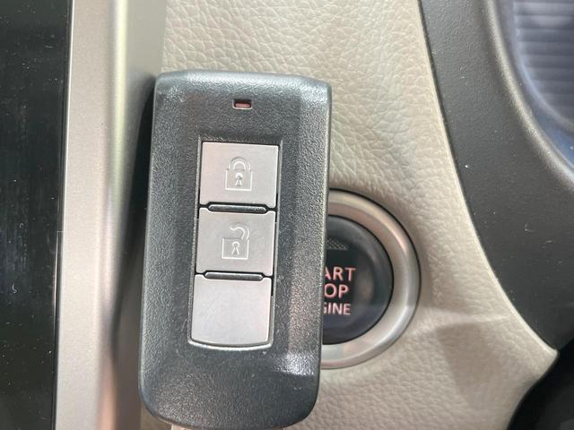 �y�I�y���[�V�����L�[�z�J�o����|�P�b�g�ɓ��ꂽ�܂܂ł��h�A�̎{���E�������\�ȃX�}�[�g�L�[�𑕔��B�G���W���̃I���E�I�t�����J�M�����o���K�v����������Ƃ��Ă��֗��ł���