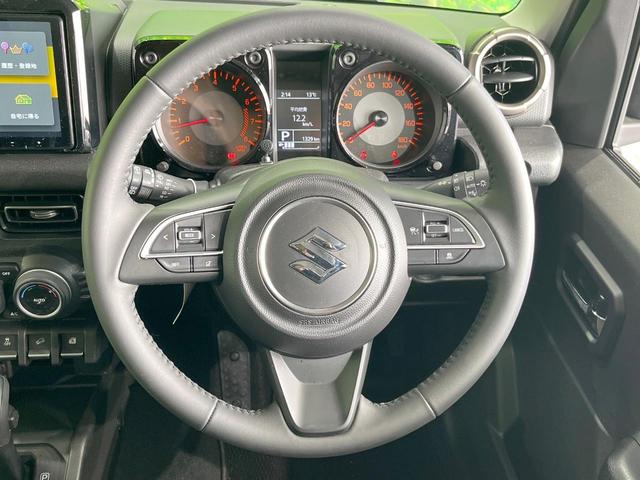 �y�����v�����X�e�A�����O�z�㎿�Ȋv���g�p���邱�ƂŁA��ɂ����������݂ƂĂ��^�]���₷���n���h���ł���