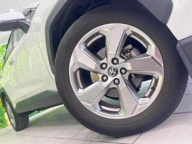 ＲＡＶ４ Ｇ　４ＷＤ　全周囲カメラ　衝突被害軽減システム　レーダークルーズ　全席シートヒーター　パワーシート　ドラレコ　コーナーセンサー　スマートキー　ＬＥＤヘッド　ビルトインＥＴＣ　純正１８インチアルミ（13枚目）