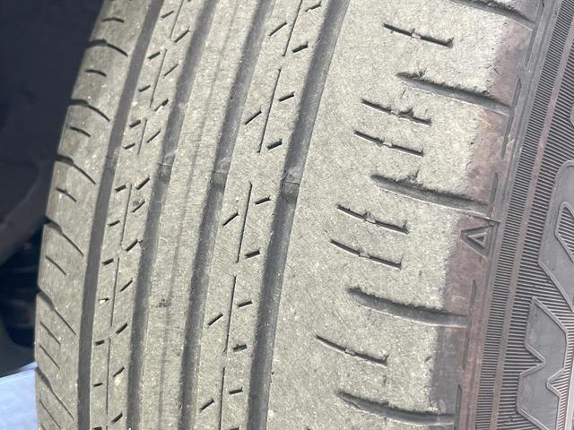 ＲＡＶ４ Ｇ　４ＷＤ　全周囲カメラ　衝突被害軽減システム　レーダークルーズ　全席シートヒーター　パワーシート　ドラレコ　コーナーセンサー　スマートキー　ＬＥＤヘッド　ビルトインＥＴＣ　純正１８インチアルミ（24枚目）