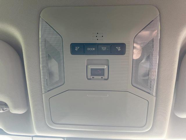 ＲＡＶ４ Ｇ　４ＷＤ　全周囲カメラ　衝突被害軽減システム　レーダークルーズ　全席シートヒーター　パワーシート　ドラレコ　コーナーセンサー　スマートキー　ＬＥＤヘッド　ビルトインＥＴＣ　純正１８インチアルミ（57枚目）