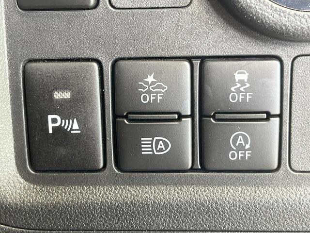 パッソ モーダ　チャーム　ＳＤナビ　衝突被害軽減システム　全周囲カメラ　ハーフレザーシート　コーナーセンサー　スマートキー　ＬＥＤヘッド　１００Ｖ電源　ビルトインＥＴＣ　純正１４インチアルミ　オートハイビーム（7枚目）