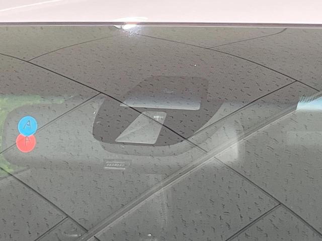 �y�V�e�B�u���[�L�A�N�e�B�u�V�X�e���z�ᑬ���s���ɑO���̎ԗ�����F�����A�Փ˂������Ȏ��͌x��ƃu���[�L�ŏՓˉ���Ɣ�Q�y�����A�V�X�g�B�����S�Ƀh���C�u�����y���݂��������܂��B