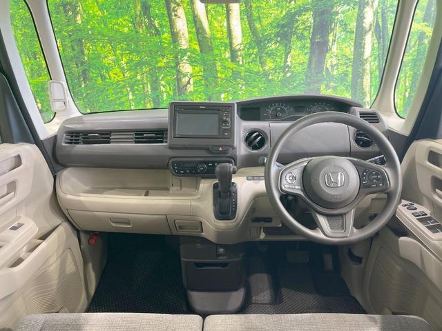 N-BOX Gホンダセンシング バックカメラ 禁煙車 コーナーセンサー スマートキー LEDヘッド ビルトインETC 車線逸脱警報 オートライト オートエアコン CD 地デジ 盗難防止装置 トラクションコントロール(2枚目)