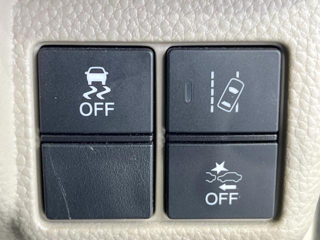 N-BOX Gホンダセンシング バックカメラ 禁煙車 コーナーセンサー スマートキー LEDヘッド ビルトインETC 車線逸脱警報 オートライト オートエアコン CD 地デジ 盗難防止装置 トラクションコントロール(40枚目)