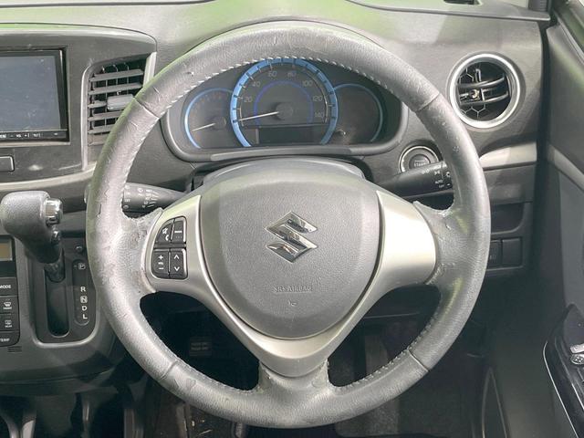 �y�����v�����X�e�A�����O�z�㎿�Ȋv���g�p���邱�ƂŁA��ɂ����������݂ƂĂ��^�]���₷���n���h���ł���