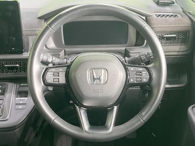 �y�����v�����X�e�A�����O�z�㎿�Ȋv���g�p���邱�ƂŁA��ɂ����������݂ƂĂ��^�]���₷���n���h���ł���