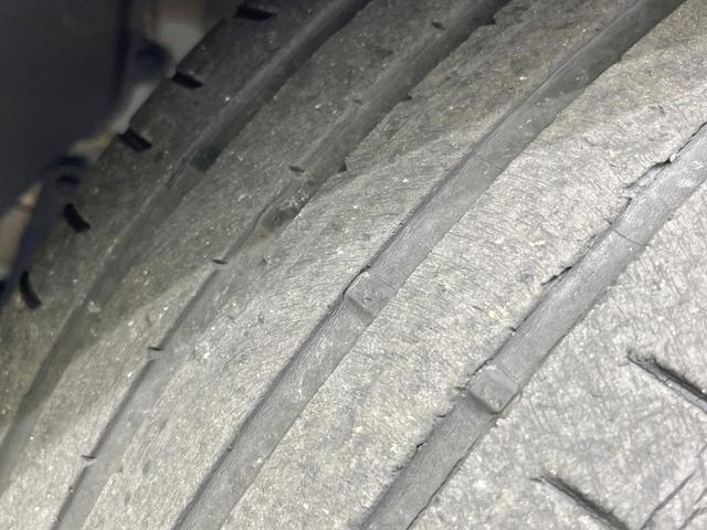 シビック ＥＸ　純正ナビ　衝突被害軽減システム　レーダークルーズ　バックカメラ　ドラレコ　スマートキー　ＬＥＤヘッド　ＥＴＣ２．０　ハーフレザーシート　純正１８インチアルミ　車線逸脱警報　オートライト　オートエアコン（24枚目）