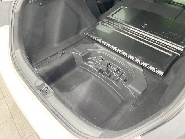 シビック ＥＸ　純正ナビ　衝突被害軽減システム　レーダークルーズ　バックカメラ　ドラレコ　スマートキー　ＬＥＤヘッド　ＥＴＣ２．０　ハーフレザーシート　純正１８インチアルミ　車線逸脱警報　オートライト　オートエアコン（53枚目）