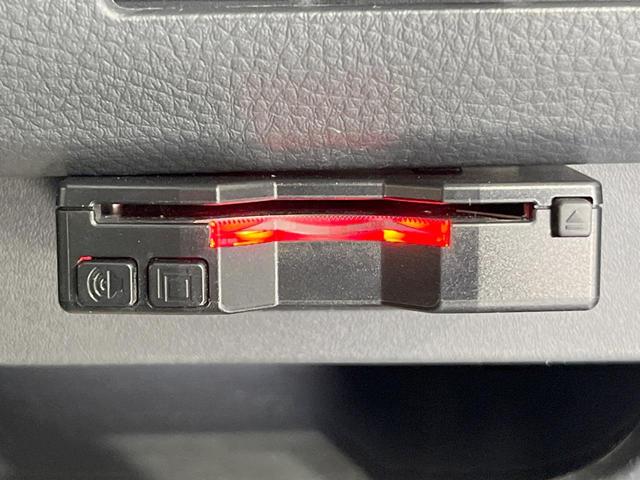 モコ Ｇ　禁煙車　スマートキー　ビルトインＥＴＣ　純正１４インチアルミ　オートエアコン　純正革巻きステアリング　ＣＤ　電動格納ミラー　パワーウィンドウ　パワーステアリング　トラクションコントロール（5枚目）