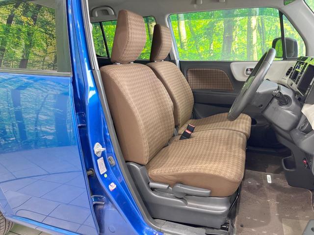 モコ Ｇ　禁煙車　スマートキー　ビルトインＥＴＣ　純正１４インチアルミ　オートエアコン　純正革巻きステアリング　ＣＤ　電動格納ミラー　パワーウィンドウ　パワーステアリング　トラクションコントロール（8枚目）