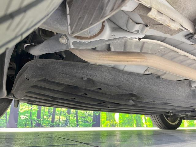 ヴェゼル ハイブリッドＲＳ・ホンダセンシング　純正ＳＤナビ　衝突被害軽減システム　レーダークルーズ　バックカメラ　ドラレコ　スマートキー　ＬＥＤヘッド　ハーフレザーシート　ビルトインＥＴＣ　純正１８インチアルミ　車線逸脱警報　オートライト（22枚目）