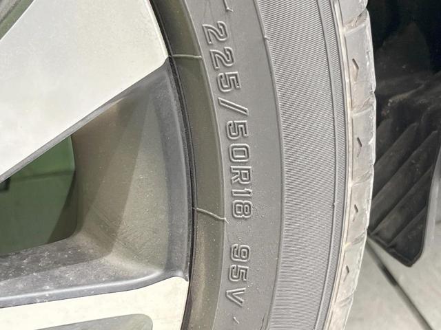 ヴェゼル ハイブリッドＲＳ・ホンダセンシング　純正ＳＤナビ　衝突被害軽減システム　レーダークルーズ　バックカメラ　ドラレコ　スマートキー　ＬＥＤヘッド　ハーフレザーシート　ビルトインＥＴＣ　純正１８インチアルミ　車線逸脱警報　オートライト（25枚目）