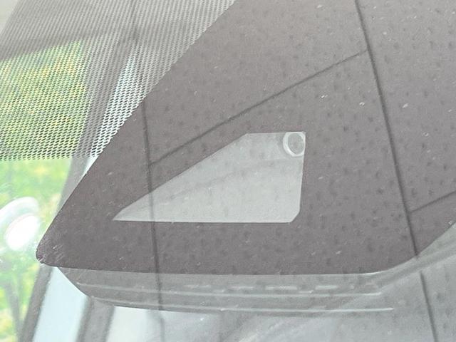 ＲＡＶ４ Ｇ　４ＷＤ　純正ナビ　衝突被害軽減システム　レーダークルーズ　全周囲カメラ　電動リアゲート　ハーフレザーシート　前席シートエアコン　パワーシート　ドラレコ　コーナーセンサー　スマートキー　ＬＥＤヘッド（3枚目）