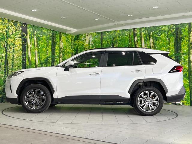 ＲＡＶ４ Ｇ　４ＷＤ　純正ナビ　衝突被害軽減システム　レーダークルーズ　全周囲カメラ　電動リアゲート　ハーフレザーシート　前席シートエアコン　パワーシート　ドラレコ　コーナーセンサー　スマートキー　ＬＥＤヘッド（28枚目）