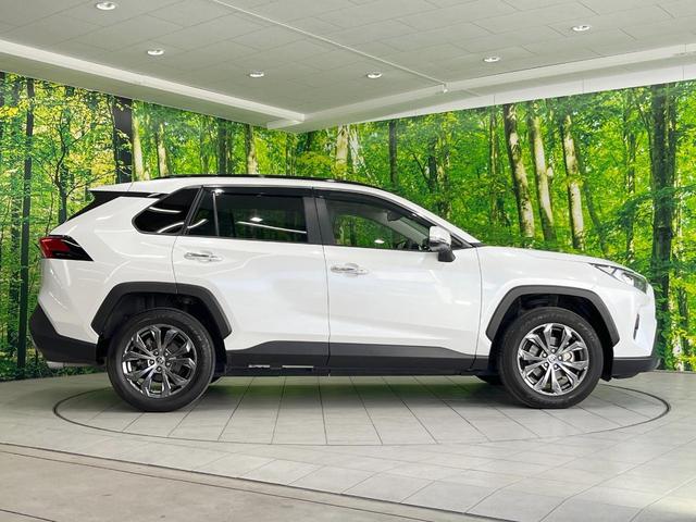 ＲＡＶ４ Ｇ　４ＷＤ　純正ナビ　衝突被害軽減システム　レーダークルーズ　全周囲カメラ　電動リアゲート　ハーフレザーシート　前席シートエアコン　パワーシート　ドラレコ　コーナーセンサー　スマートキー　ＬＥＤヘッド（30枚目）