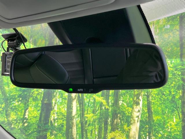 ＲＡＶ４ Ｇ　４ＷＤ　純正ナビ　衝突被害軽減システム　レーダークルーズ　全周囲カメラ　電動リアゲート　ハーフレザーシート　前席シートエアコン　パワーシート　ドラレコ　コーナーセンサー　スマートキー　ＬＥＤヘッド（49枚目）