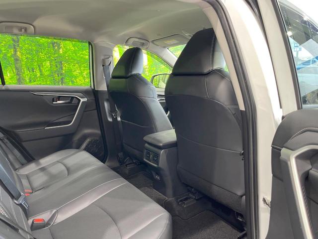 ＲＡＶ４ Ｇ　４ＷＤ　純正ナビ　衝突被害軽減システム　レーダークルーズ　全周囲カメラ　電動リアゲート　ハーフレザーシート　前席シートエアコン　パワーシート　ドラレコ　コーナーセンサー　スマートキー　ＬＥＤヘッド（56枚目）