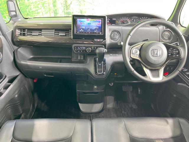 Ｎ－ＢＯＸカスタム Ｇ・Ｌターボホンダセンシング　両側電動ドア　ＳＤナビ　バックカメラ　衝突被害軽減システム　レーダークルーズ　ハーフレザーシート　ドラレコ　コーナーセンサー　スマートキー　ＬＥＤヘッド　ビルトインＥＴＣ　純正１５インチアルミ（2枚目）