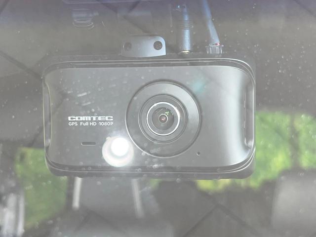 Ｎ－ＢＯＸカスタム Ｇ・Ｌターボホンダセンシング　両側電動ドア　ＳＤナビ　バックカメラ　衝突被害軽減システム　レーダークルーズ　ハーフレザーシート　ドラレコ　コーナーセンサー　スマートキー　ＬＥＤヘッド　ビルトインＥＴＣ　純正１５インチアルミ（6枚目）