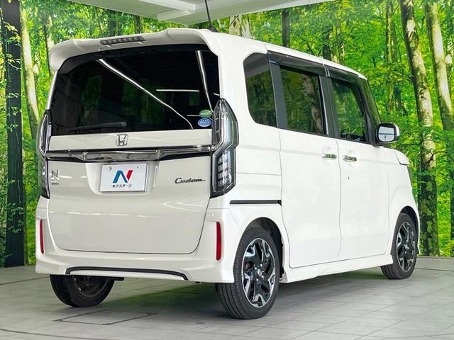 Ｎ－ＢＯＸカスタム Ｇ・Ｌターボホンダセンシング　両側電動ドア　ＳＤナビ　バックカメラ　衝突被害軽減システム　レーダークルーズ　ハーフレザーシート　ドラレコ　コーナーセンサー　スマートキー　ＬＥＤヘッド　ビルトインＥＴＣ　純正１５インチアルミ（17枚目）