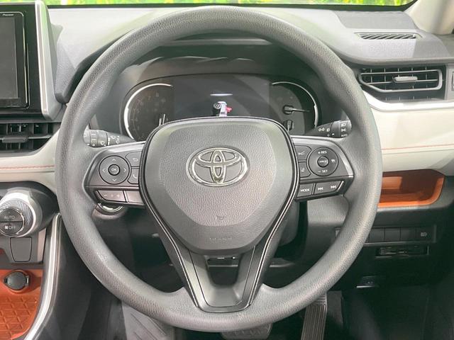 ＲＡＶ４ アドベンチャー　４ＷＤ　ＳＤナビ　バックカメラ　衝突被害軽減システム　禁煙車　パワーシート　コーナーセンサー　スマートキー　ＬＥＤヘッド　ビルトインＥＴＣ　クルコン　純正１９インチアルミ　オートライト（11枚目）