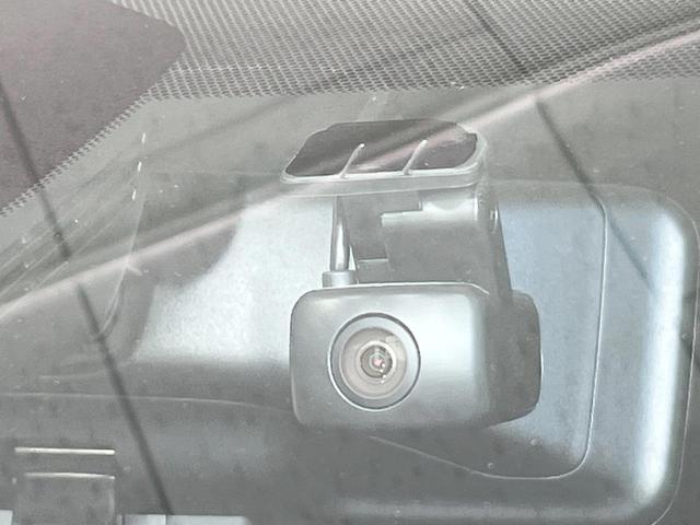 セレナ ハイウェイスターＶ　両側電動ドア　純正ＳＤナビ　後席モニター　全周囲カメラ　衝突被害軽減システム　レーダークルーズ　禁煙車　ドラレコ　コーナーセンサー　スマートキー　ＬＥＤヘッド　ビルトインＥＴＣ　純正１６インチアルミ（28枚目）