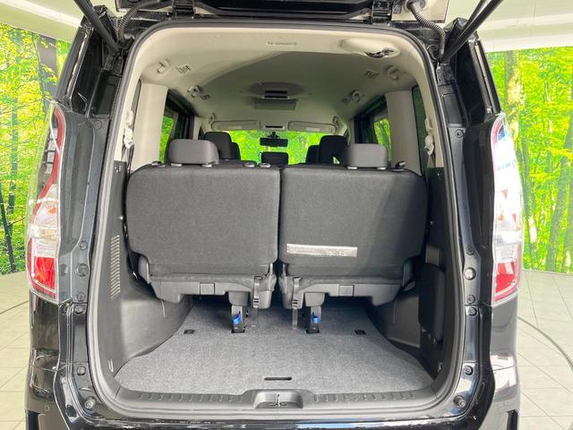 セレナ ハイウェイスターＶ　両側電動ドア　純正ＳＤナビ　後席モニター　全周囲カメラ　衝突被害軽減システム　レーダークルーズ　禁煙車　ドラレコ　コーナーセンサー　スマートキー　ＬＥＤヘッド　ビルトインＥＴＣ　純正１６インチアルミ（61枚目）