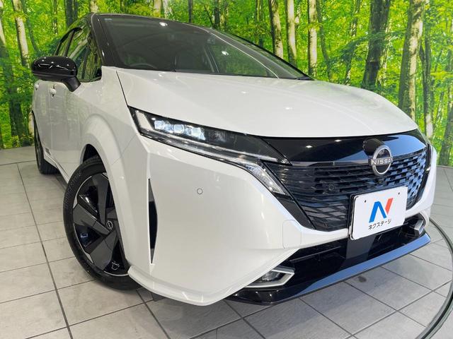 オーラ Ｇ　レザーエディション　全周囲カメラ　衝突被害軽減システム　レーダークルーズ　禁煙車　レザーシート　ドラレコ　コーナーセンサー　スマートキー　ＬＥＤヘッド　ビルトインＥＴＣ　純正１７インチアルミ　オートライト（12枚目）