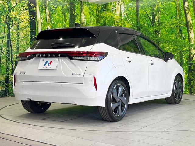 オーラ Ｇ　レザーエディション　全周囲カメラ　衝突被害軽減システム　レーダークルーズ　禁煙車　レザーシート　ドラレコ　コーナーセンサー　スマートキー　ＬＥＤヘッド　ビルトインＥＴＣ　純正１７インチアルミ　オートライト（17枚目）