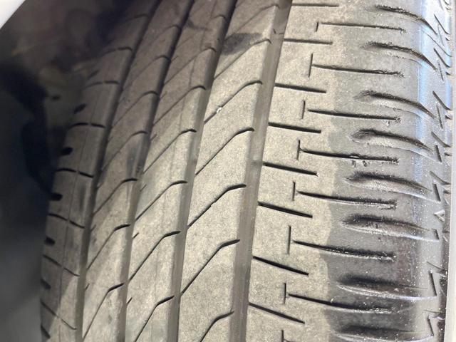 オーラ Ｇ　レザーエディション　全周囲カメラ　衝突被害軽減システム　レーダークルーズ　禁煙車　レザーシート　ドラレコ　コーナーセンサー　スマートキー　ＬＥＤヘッド　ビルトインＥＴＣ　純正１７インチアルミ　オートライト（27枚目）