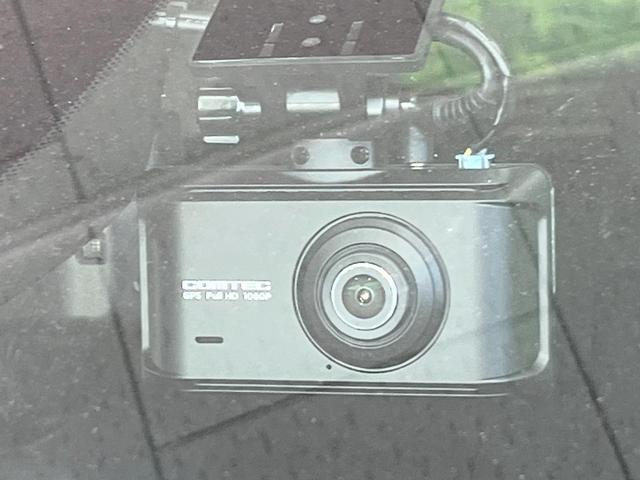 オーラ Ｇ　レザーエディション　全周囲カメラ　衝突被害軽減システム　レーダークルーズ　禁煙車　レザーシート　ドラレコ　コーナーセンサー　スマートキー　ＬＥＤヘッド　ビルトインＥＴＣ　純正１７インチアルミ　オートライト（35枚目）