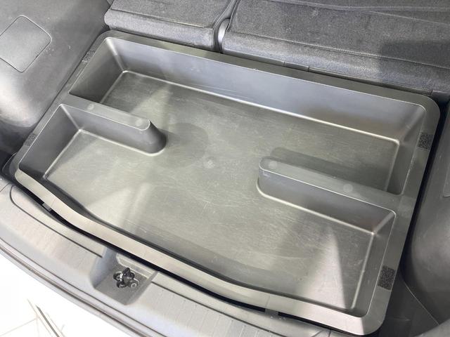 オーラ Ｇ　レザーエディション　全周囲カメラ　衝突被害軽減システム　レーダークルーズ　禁煙車　レザーシート　ドラレコ　コーナーセンサー　スマートキー　ＬＥＤヘッド　ビルトインＥＴＣ　純正１７インチアルミ　オートライト（57枚目）