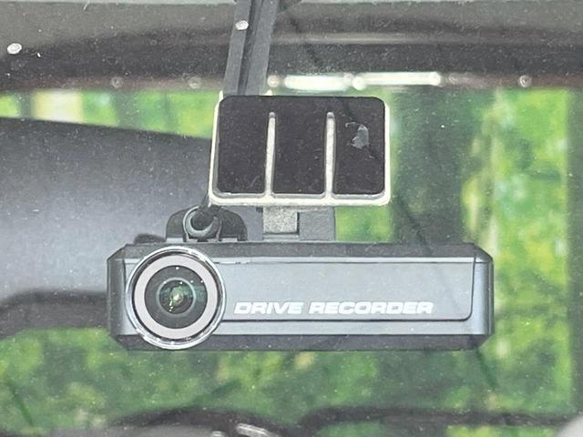 デイズルークス Ｘ　電動スライドドア　純正ＳＤナビ　全周囲カメラ　衝突被害軽減システム　禁煙車　ドラレコ　スマートキー　ＥＴＣ　オートエアコン　Ｂｌｕｅｔｏｏｔｈ　ＣＤ　ＤＶＤ再生　フルセグ　ステアリングスイッチ（7枚目）