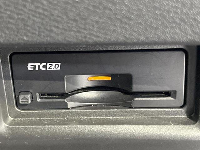 セレナ ハイウェイスターＶ　両側電動ドア　全周囲カメラ　衝突被害軽減システム　レーダークルーズ　禁煙車　コーナーセンサー　スマートキー　ＬＥＤヘッド　ビルトインＥＴＣ　純正１６インチアルミ　オートライト　デュアルエアコン（41枚目）