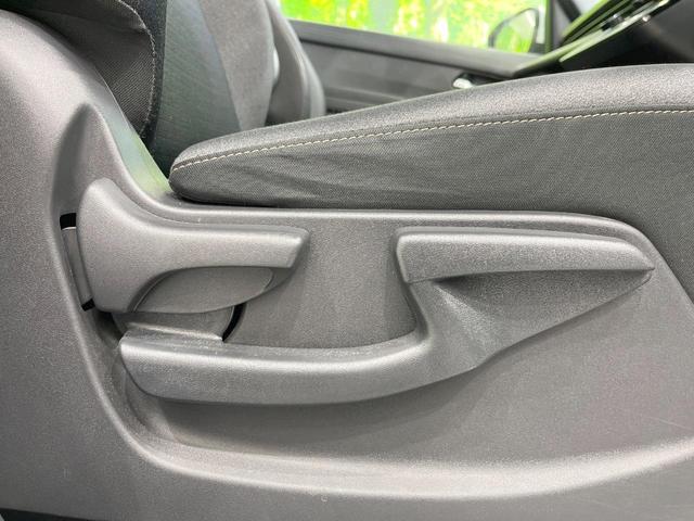 セレナ ハイウェイスターＶ　両側電動ドア　全周囲カメラ　衝突被害軽減システム　レーダークルーズ　禁煙車　コーナーセンサー　スマートキー　ＬＥＤヘッド　ビルトインＥＴＣ　純正１６インチアルミ　オートライト　デュアルエアコン（53枚目）