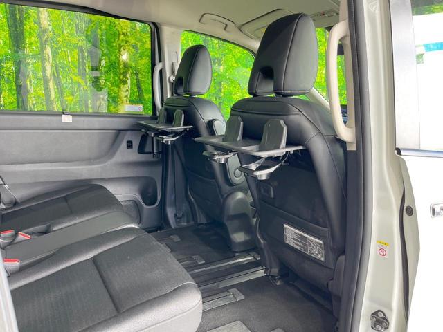 セレナ ハイウェイスターＶ　両側電動ドア　全周囲カメラ　衝突被害軽減システム　レーダークルーズ　禁煙車　コーナーセンサー　スマートキー　ＬＥＤヘッド　ビルトインＥＴＣ　純正１６インチアルミ　オートライト　デュアルエアコン（56枚目）