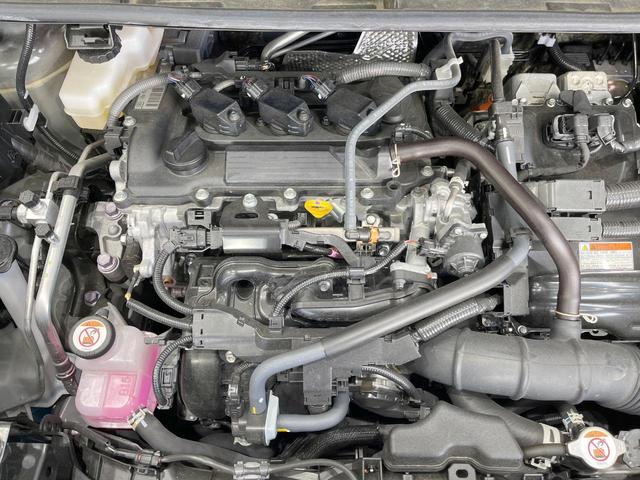 シエンタ ハイブリッドＺ　両側電動ドア　全周囲カメラ　衝突被害軽減システム　レーダークルーズ　禁煙車　コーナーセンサー　スマートキー　ＨＩＤヘッド　ビルトインＥＴＣ　オートハイビーム　車線逸脱警報　オートライト（18枚目）