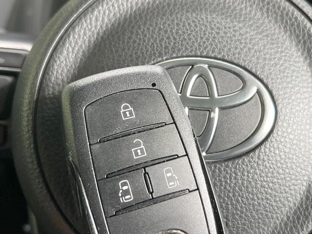 シエンタ ハイブリッドＺ　両側電動ドア　全周囲カメラ　衝突被害軽減システム　レーダークルーズ　禁煙車　コーナーセンサー　スマートキー　ＨＩＤヘッド　ビルトインＥＴＣ　オートハイビーム　車線逸脱警報　オートライト（40枚目）
