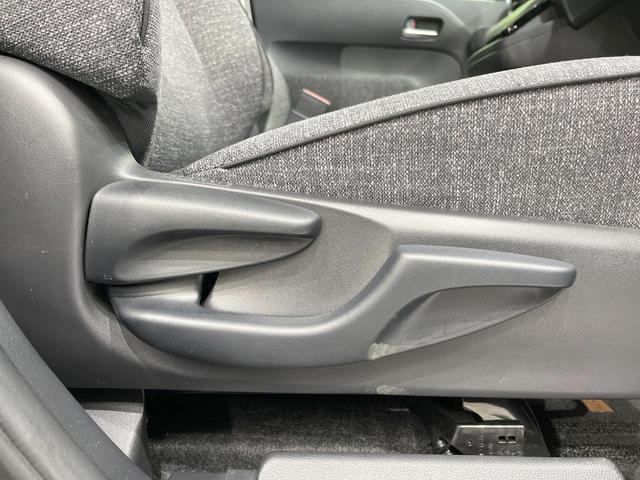 シエンタ ハイブリッドＺ　両側電動ドア　全周囲カメラ　衝突被害軽減システム　レーダークルーズ　禁煙車　コーナーセンサー　スマートキー　ＨＩＤヘッド　ビルトインＥＴＣ　オートハイビーム　車線逸脱警報　オートライト（51枚目）