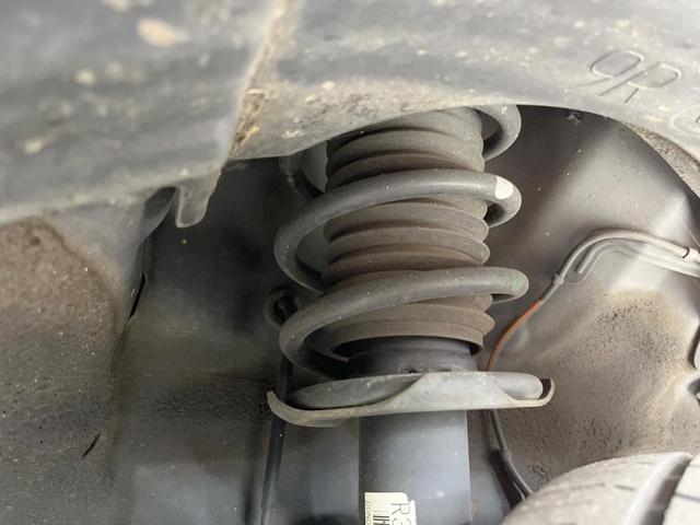 タフト Ｇターボ　クロムベンチャー　ガラスルーフ　純正ＳＤナビ　バックカメラ　衝突被害軽減システム　レーダークルーズ　禁煙車　ドラレコ　コーナーセンサー　スマートキー　ＬＥＤヘッド　ＥＴＣ　純正１５インチアルミ　オートハイビーム（26枚目）